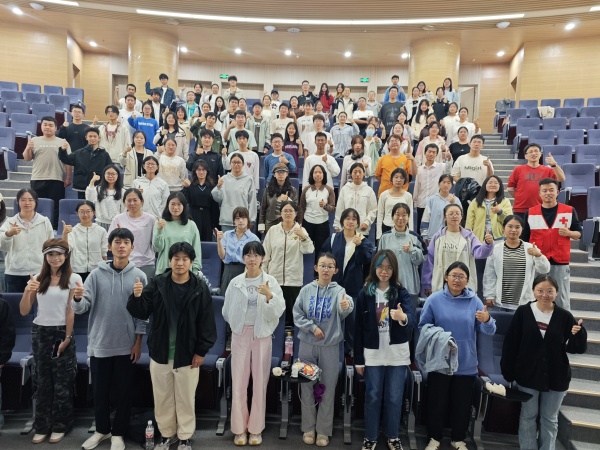 深耕急救试点建设  西农学子“持证”守护生命防线 