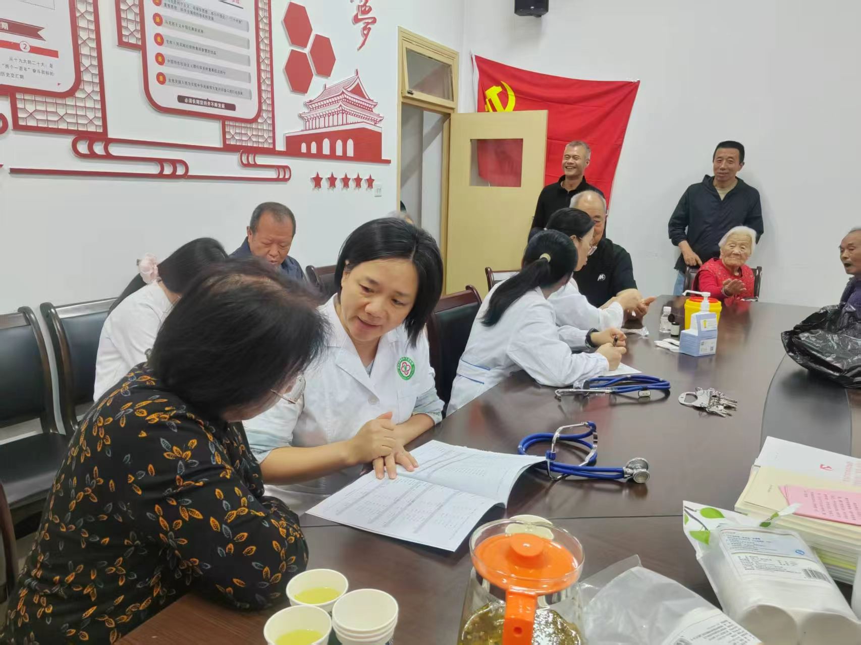 关爱老年心脏健康 守护银发幸福晚年