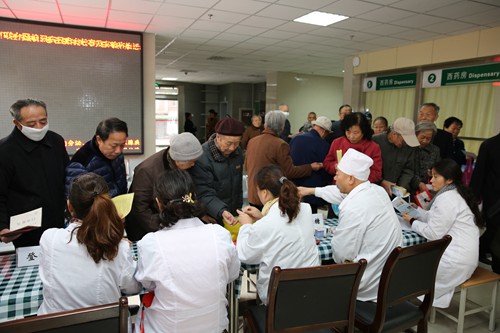 科技大学校医院 20150902110410441200.jpg