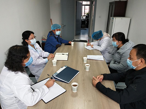 区疾控中心与医院领导工作座谈2.jpg